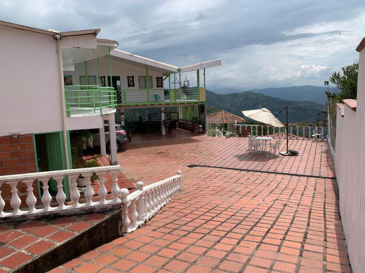 Villa Nina Manizales Eksteriør bilde