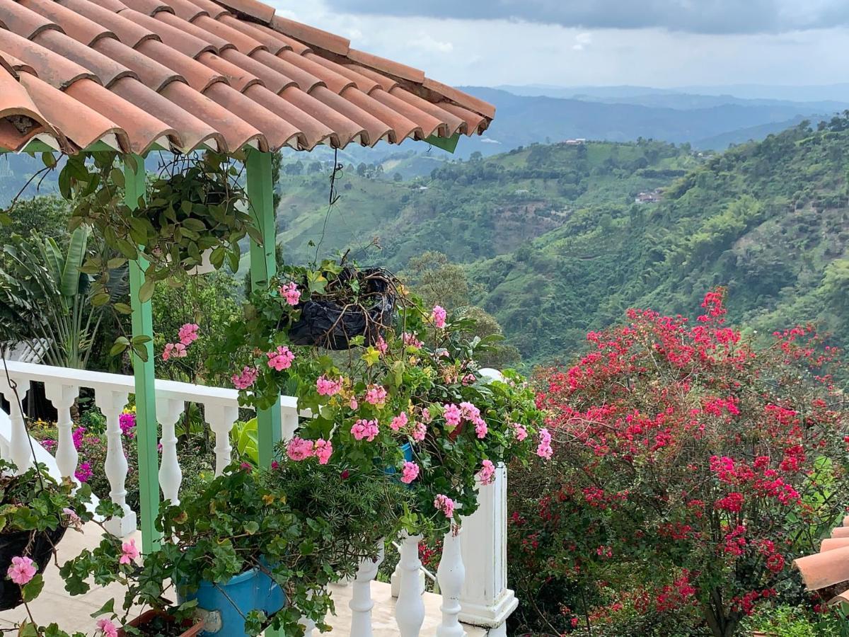 Villa Nina Manizales Eksteriør bilde